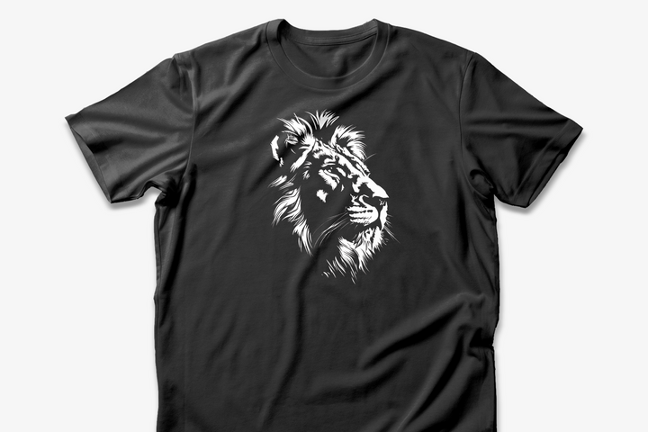 Majestic Lion Graphic T-Shirt | Bold Wildlife Design | Perfect Gift for Animal Lovers